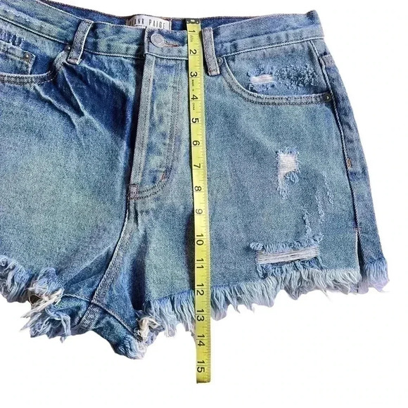 WOMEN’S BLANK PAIGE DENIM COLLECTION•SIZE LARGE•DISTRESSED MEDIUM WASHED• - Picture 7 of 9